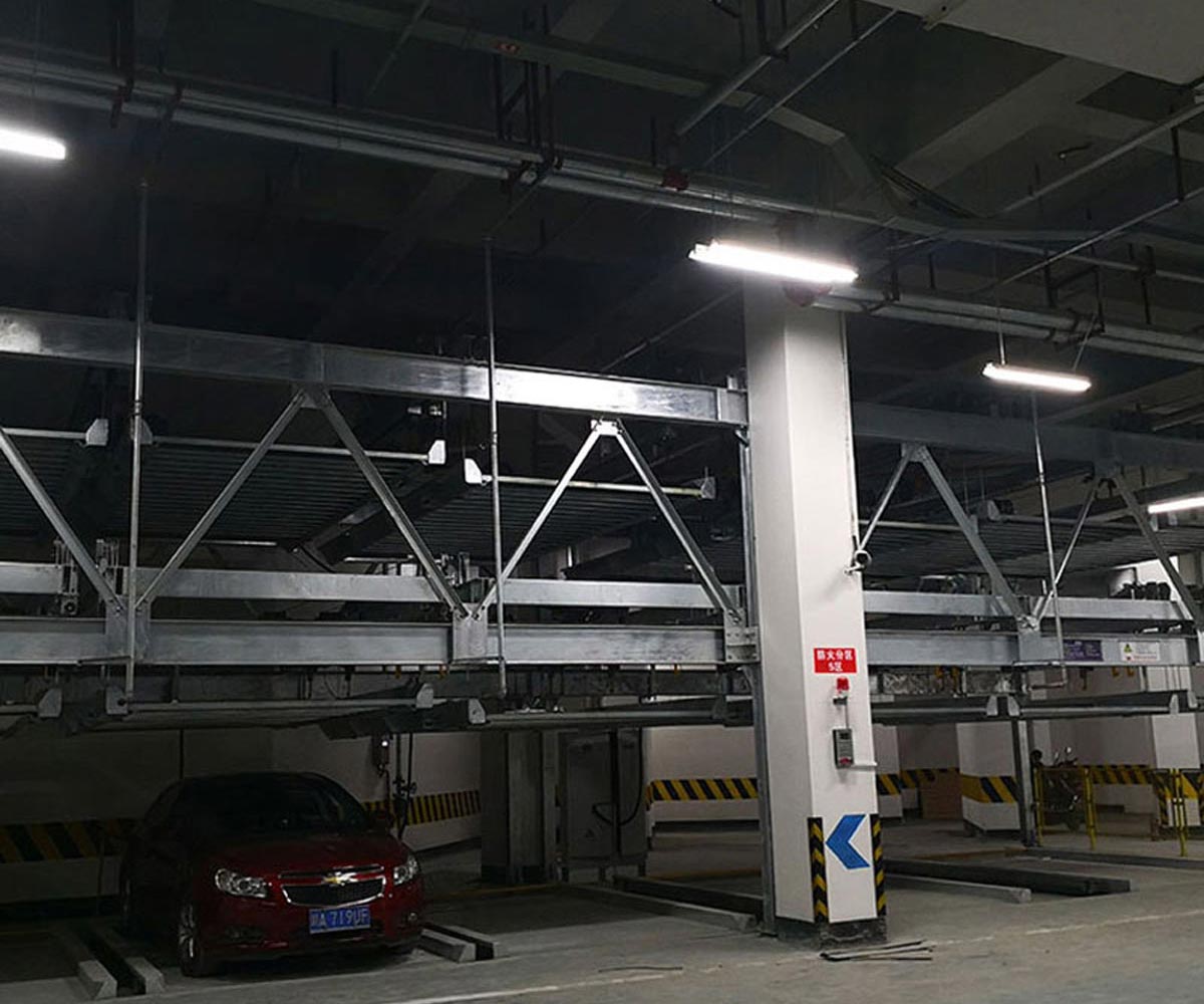 四柱簡易類機械式停車庫租用.jpg